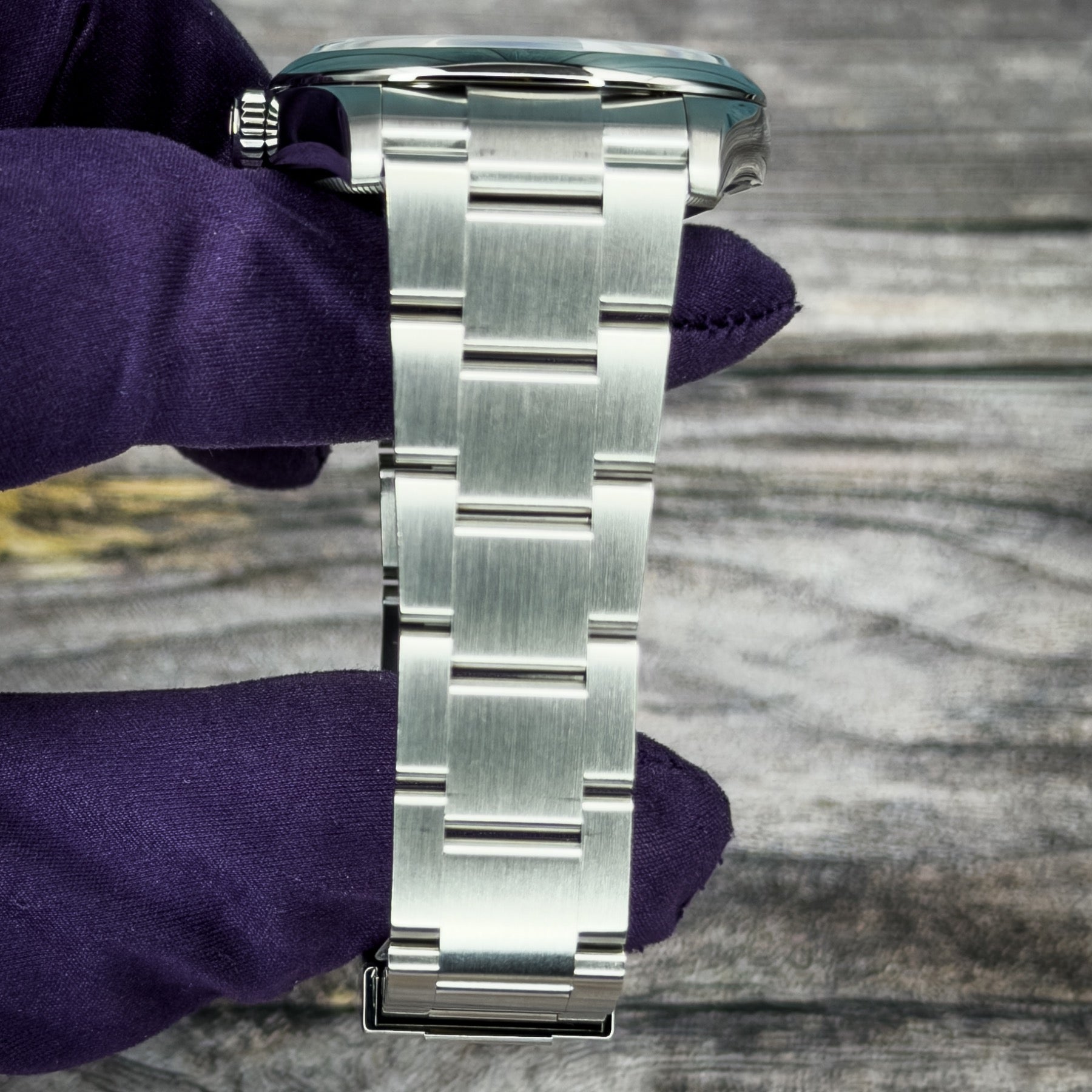 2026 Rolex Oyster Perpetual 36 Silver Dial Oyster Bracelet Complete Set Ref. 126000 Box & Papers Rolex
