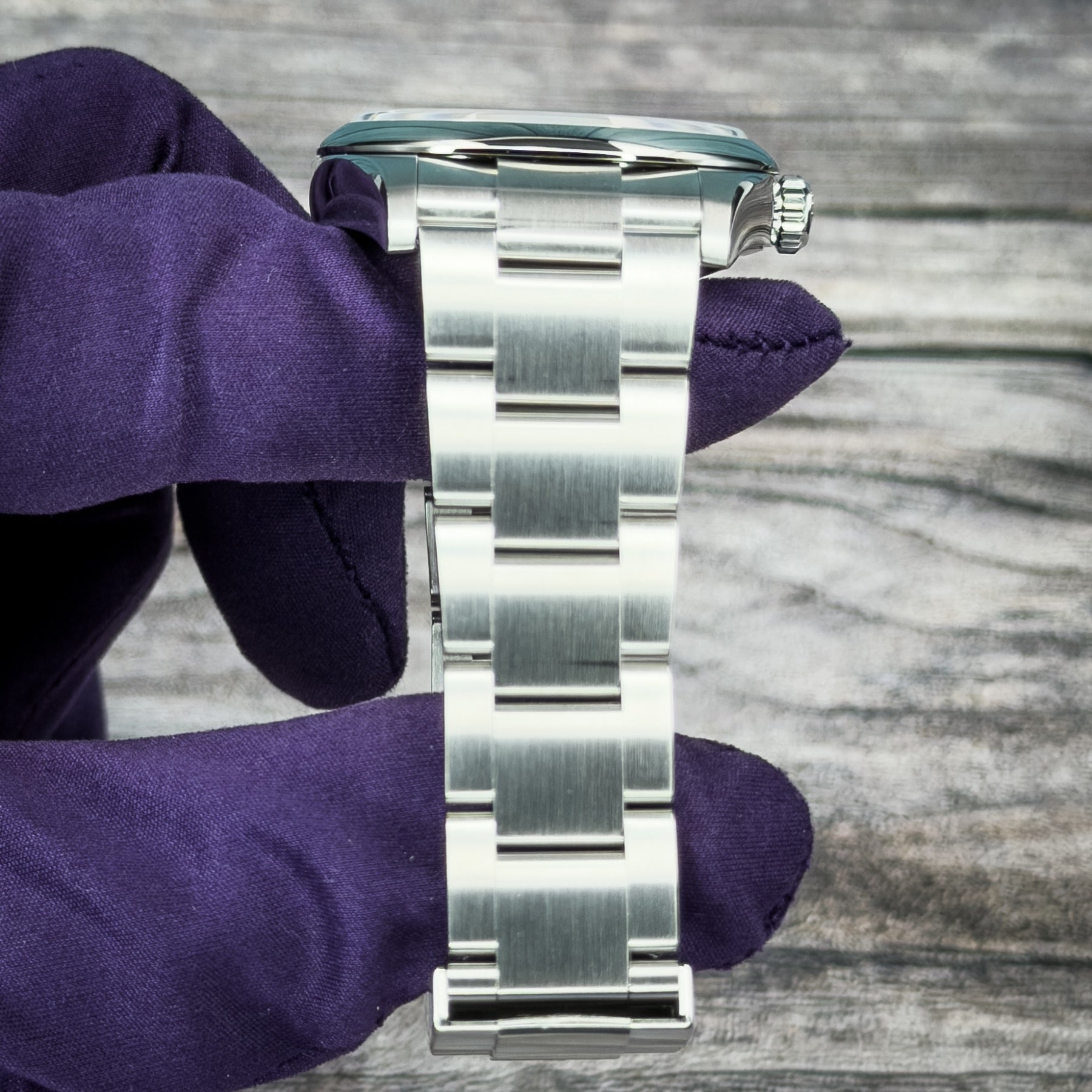 2026 Rolex Oyster Perpetual 36 Silver Dial Oyster Bracelet Complete Set Ref. 126000 Box & Papers Rolex