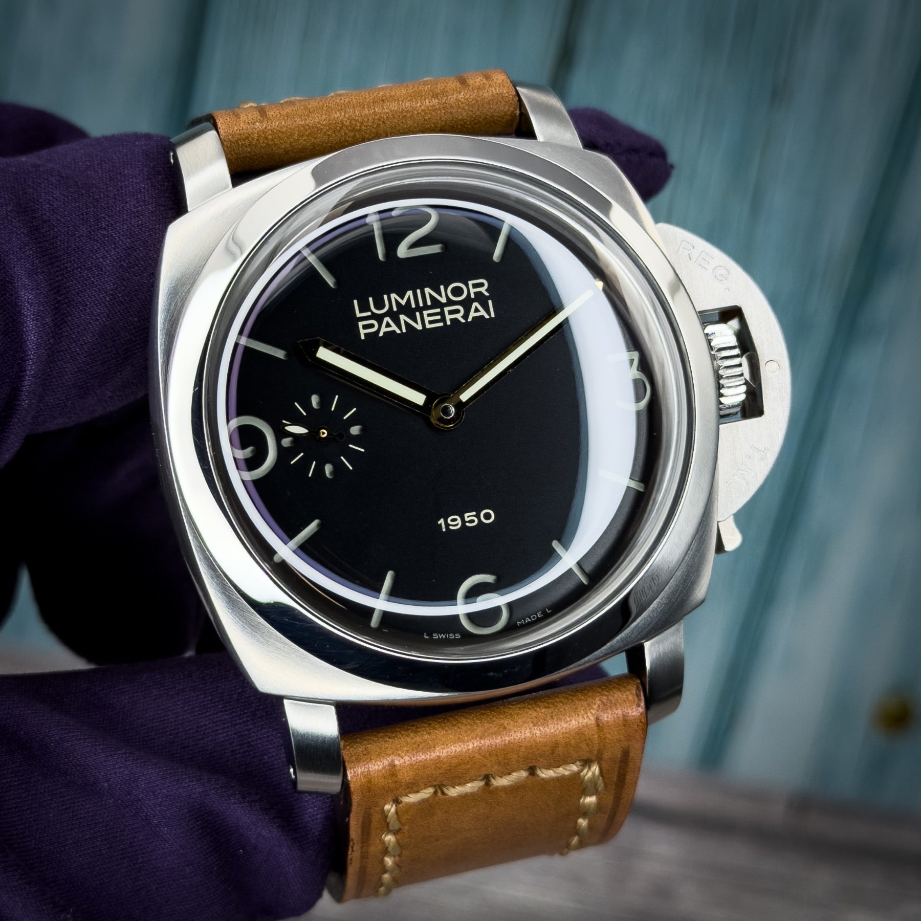 2003 Panerai Luminor 1950 "Fiddy" 47MM Black Dial Leather Strap (PAM00127)